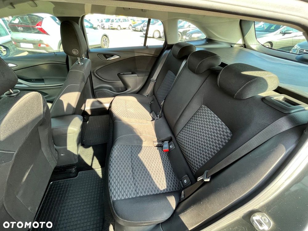 Opel Astra - 13