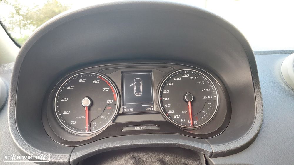 SEAT Ibiza 1.0 Reference - 8