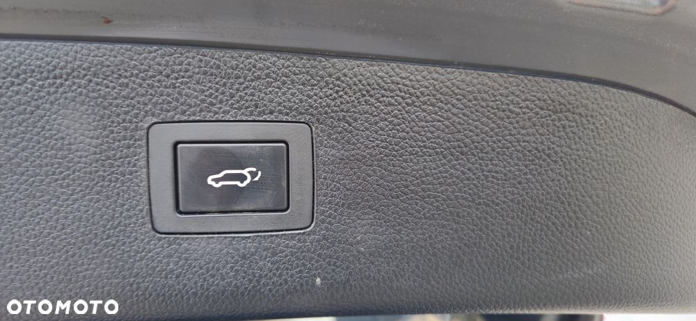 Hyundai i40 i40cw 2.0 Automatik Premium - 35
