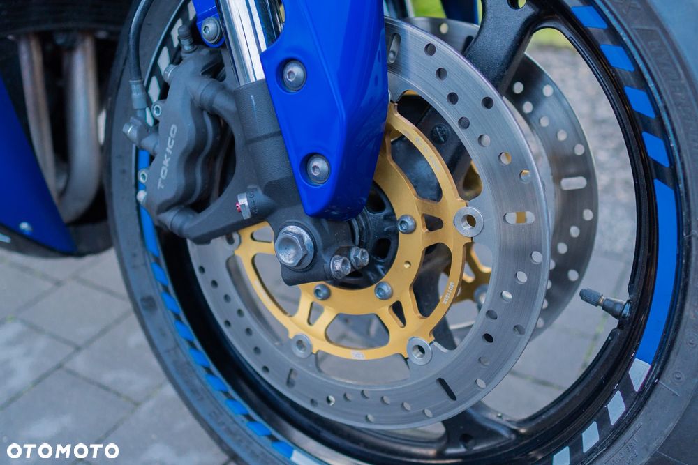 Honda CBR - 11