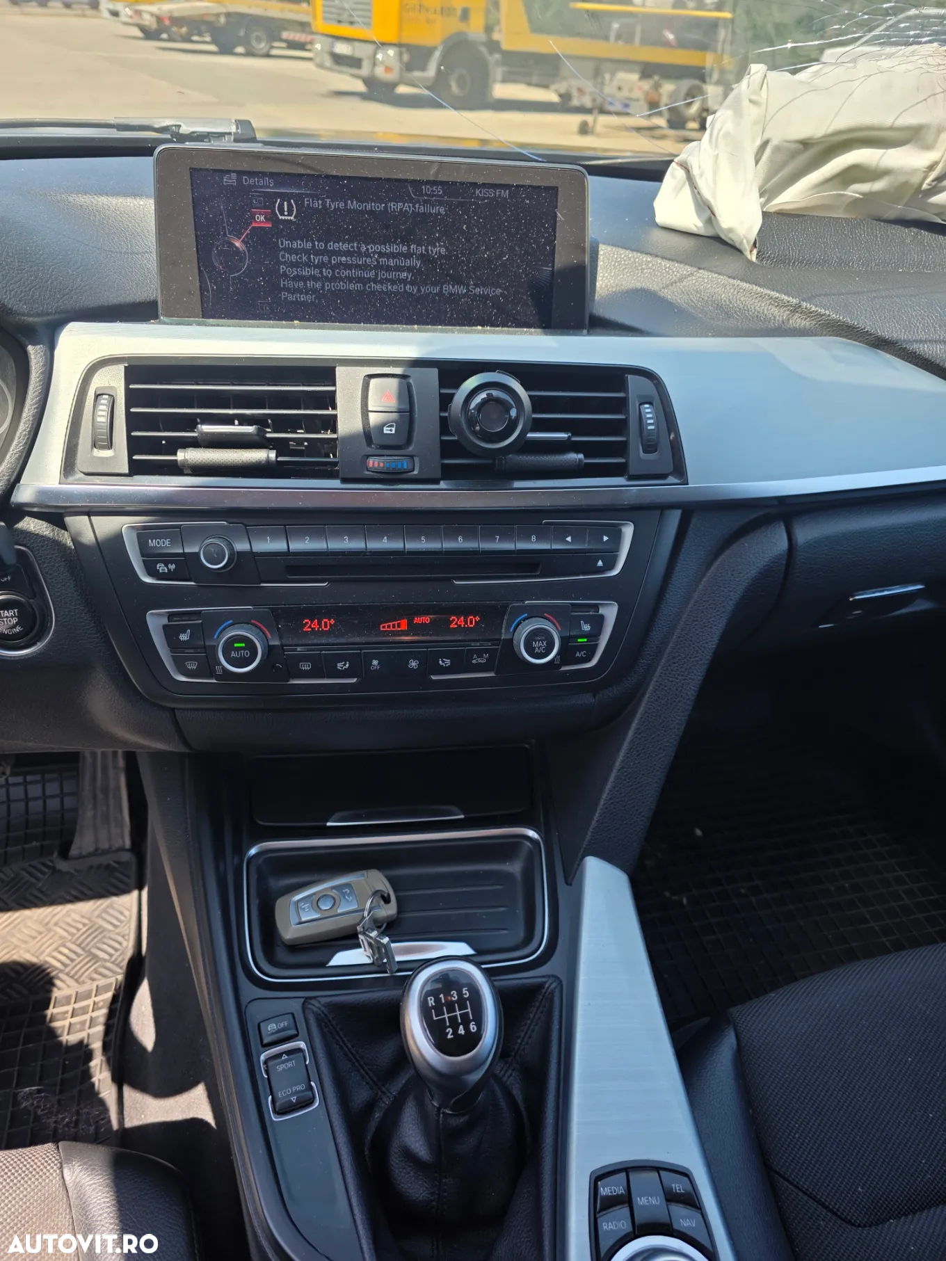 BMW Seria 3 320d xDrive - 12