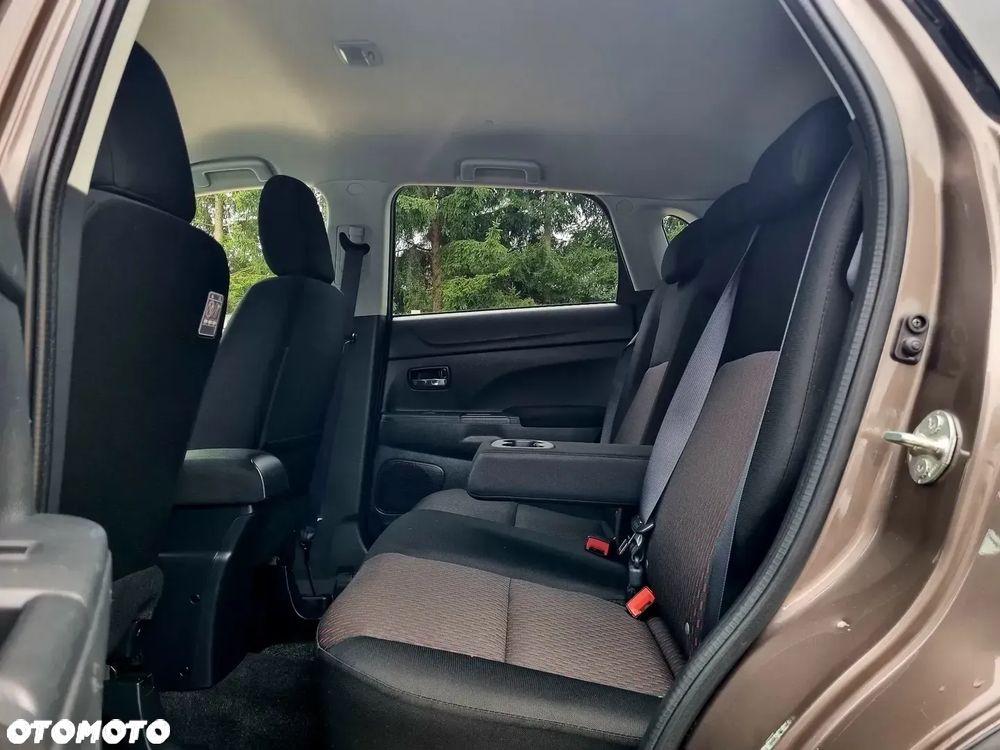 Mitsubishi ASX 1.6 Invite - 10