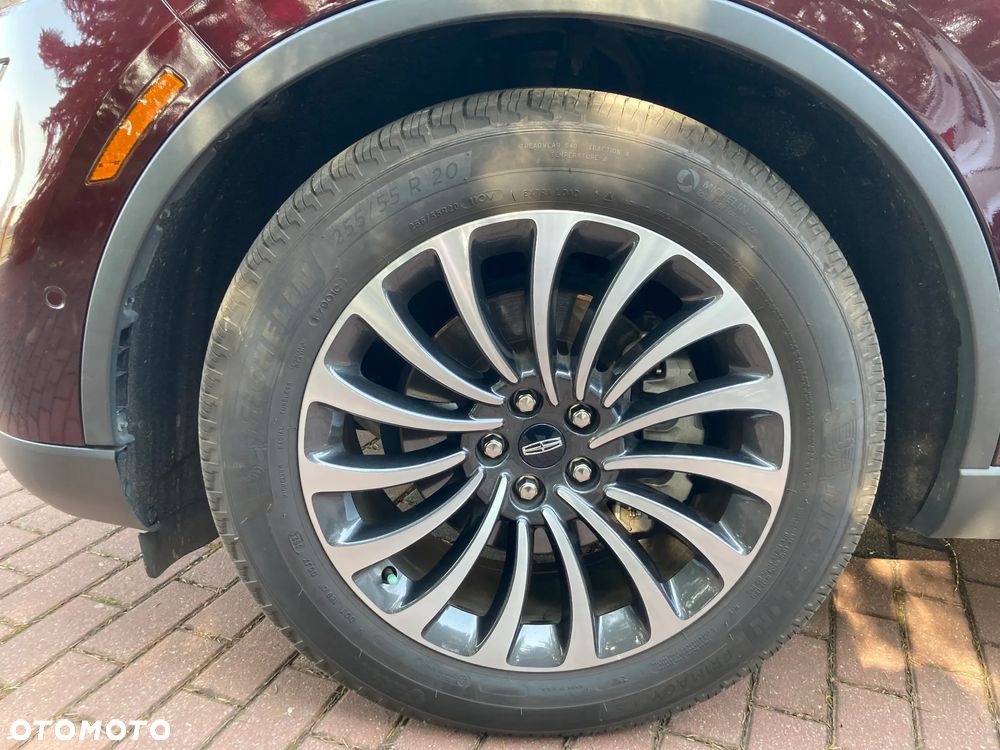 Lincoln Aviator - 25