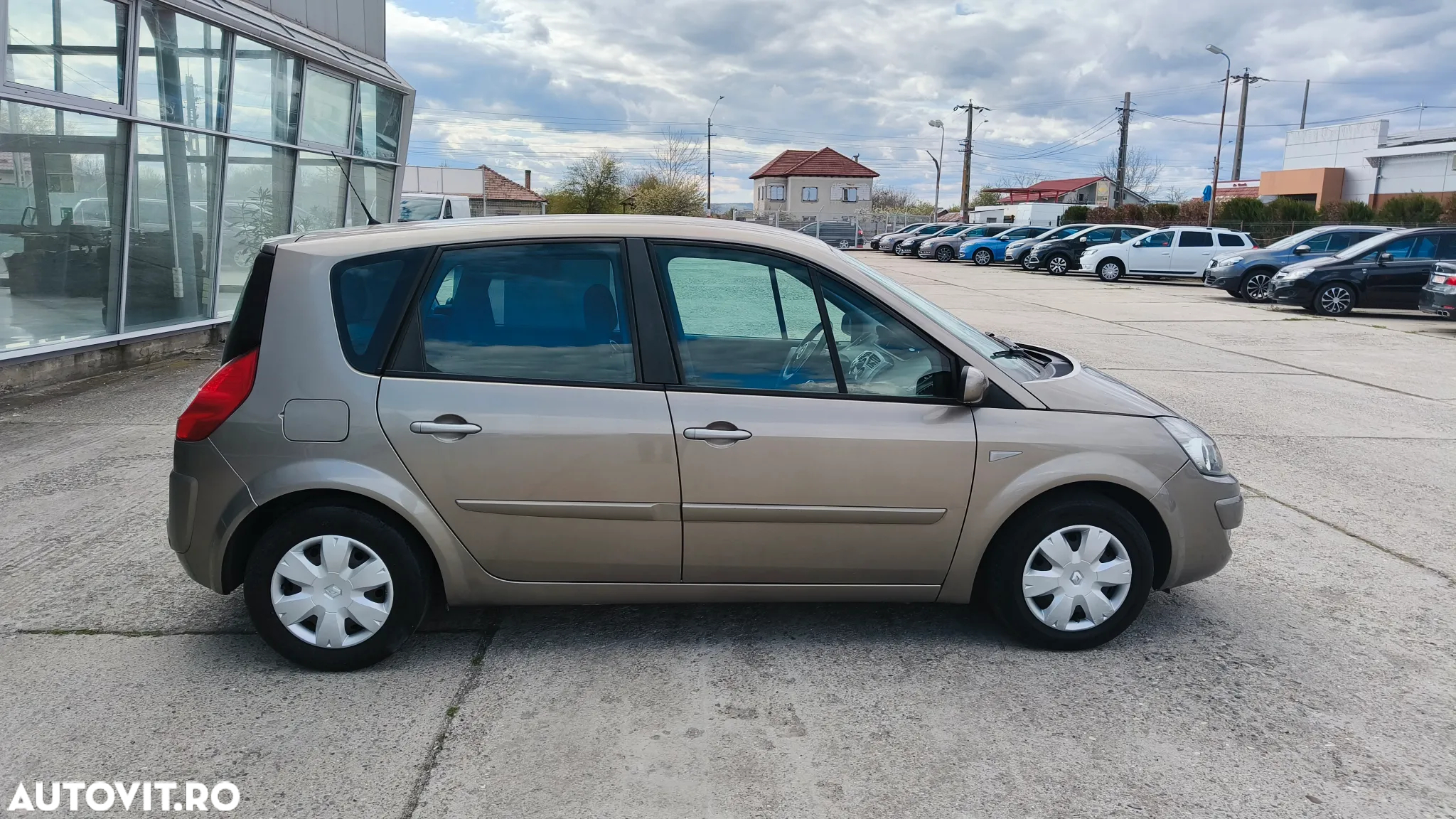 Renault Scenic 1.5dCi Expression - 4