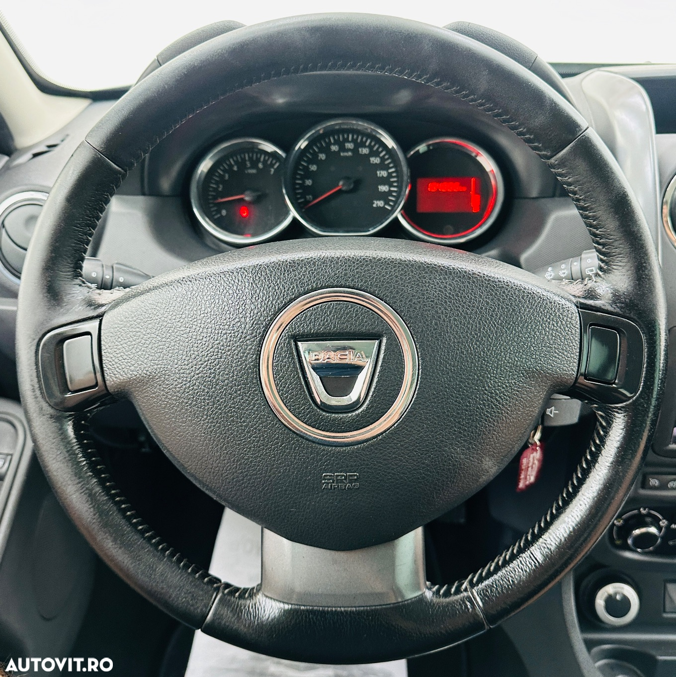 Dacia Duster - 30