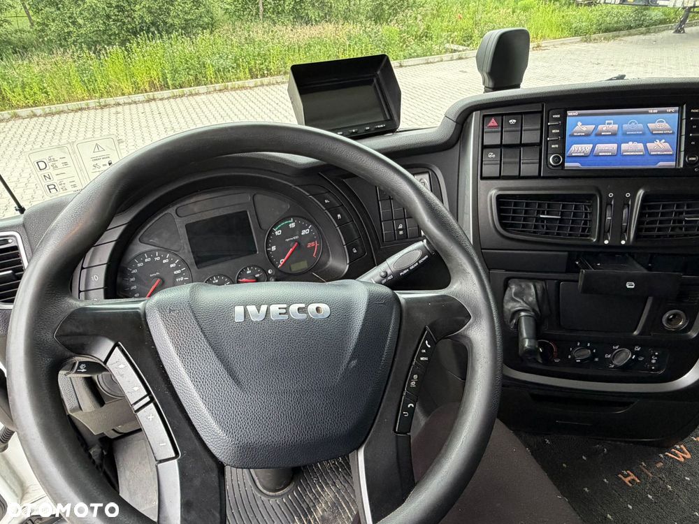 Iveco STRALIS 420 / HI-WAY / KONTENER / WINDA / 7.95 DŁ / AUTOMAT / 470 TYŚ KM / 2017 ROK / 8 350 KG ŁADOWNOŚCI - 23