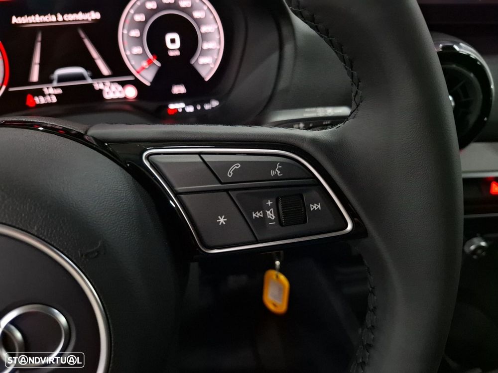 Audi Q2 30 TFSI Advanced - 17