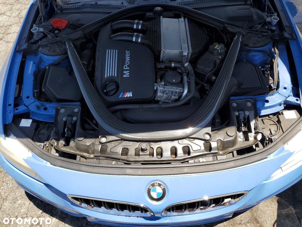 BMW M4 - 12
