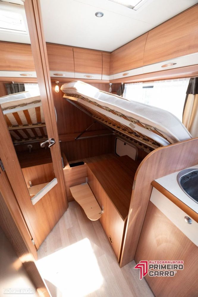 Rapido Serie 6F 646B, cama francesa e basculante - 35