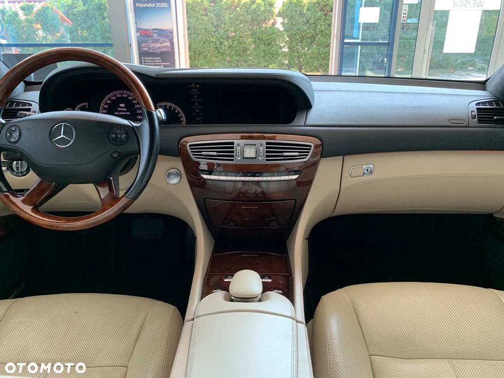 Mercedes-Benz CL - 13