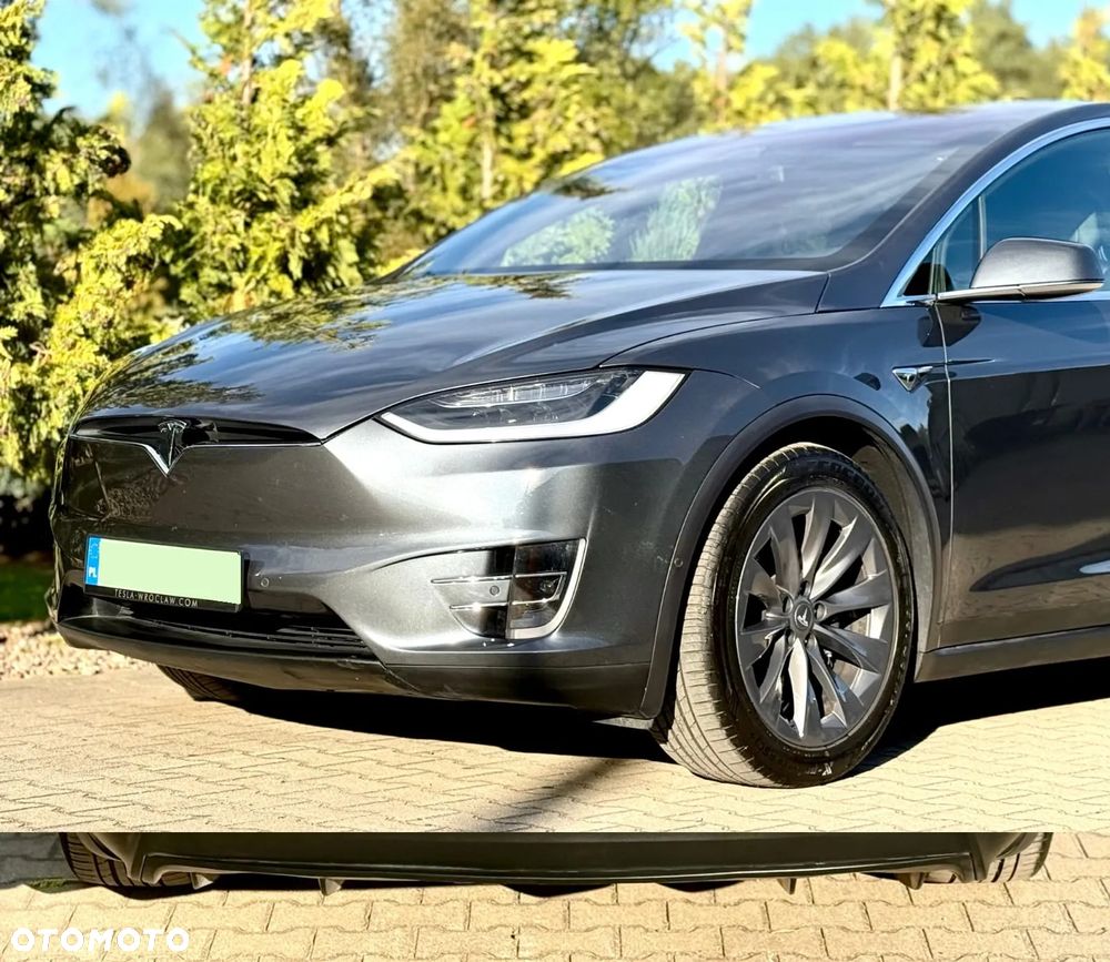 Tesla Model X Performance - 13