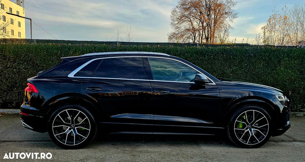 Audi Q8 - 3
