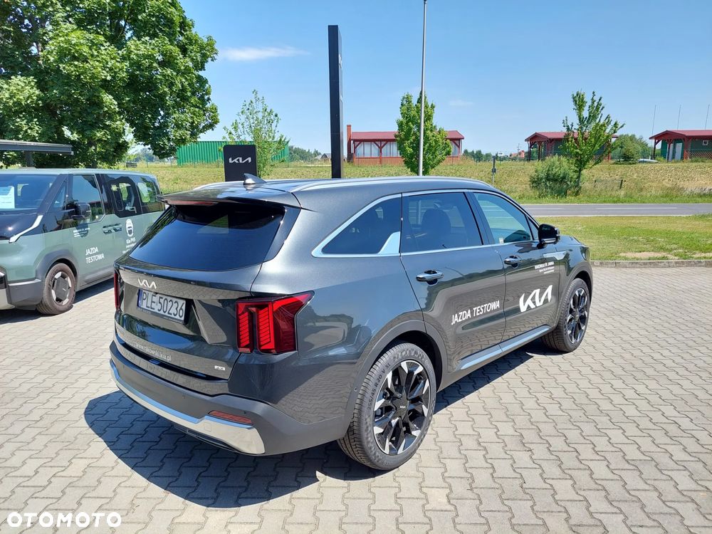 Kia Sorento - 5