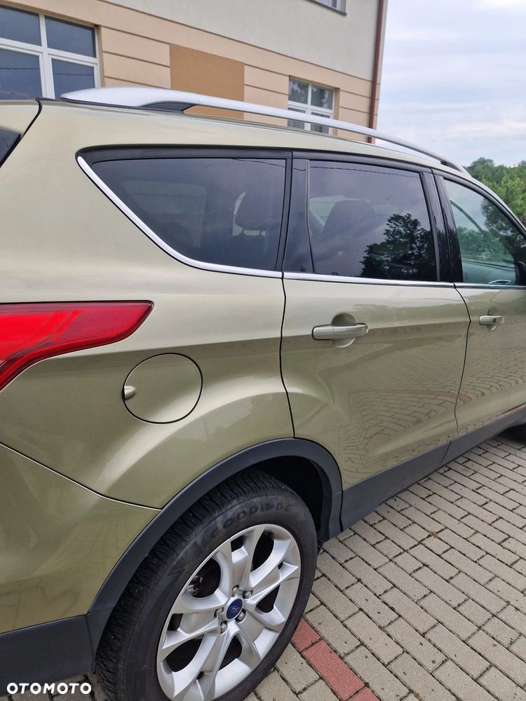 Ford Kuga 2.0 TDCi Titanium - 9