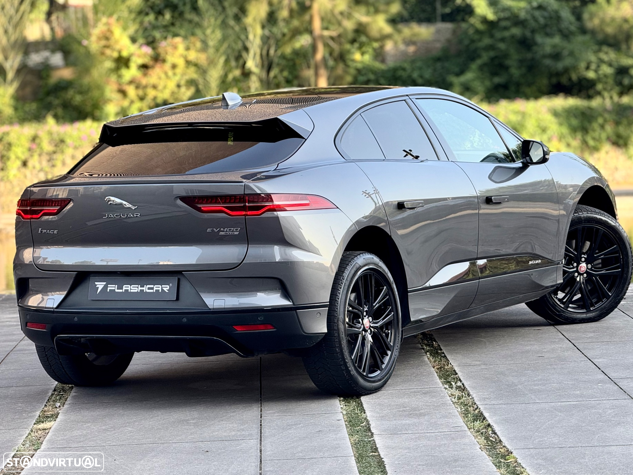 Jaguar I-Pace EV400 AWD S - 24