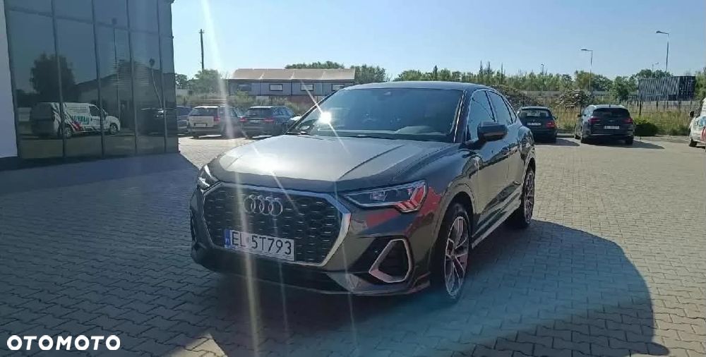 Audi Q3 Sportback - 3