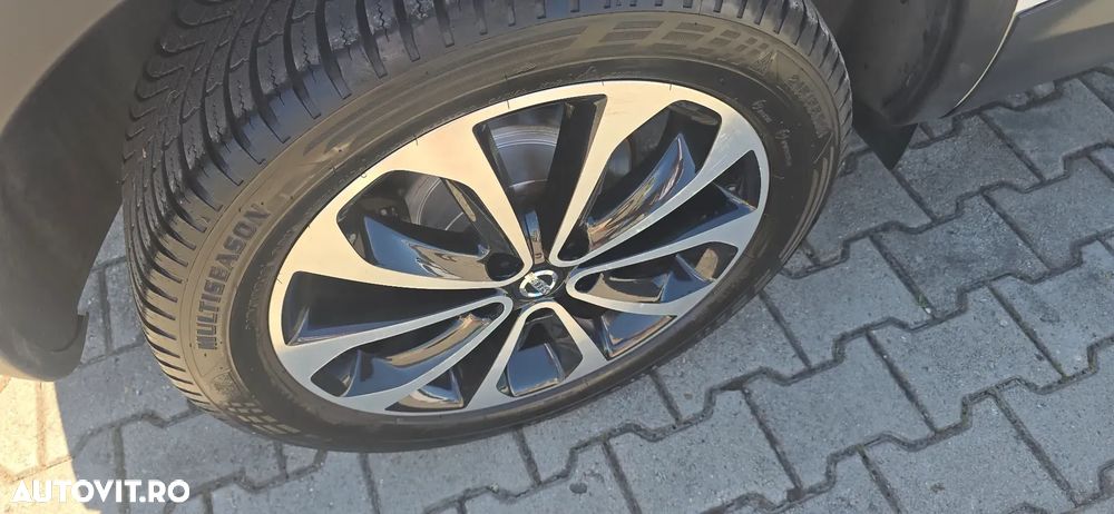 Nissan Qashqai 1.6 DCI 4 x 4 DPF tekna - 24