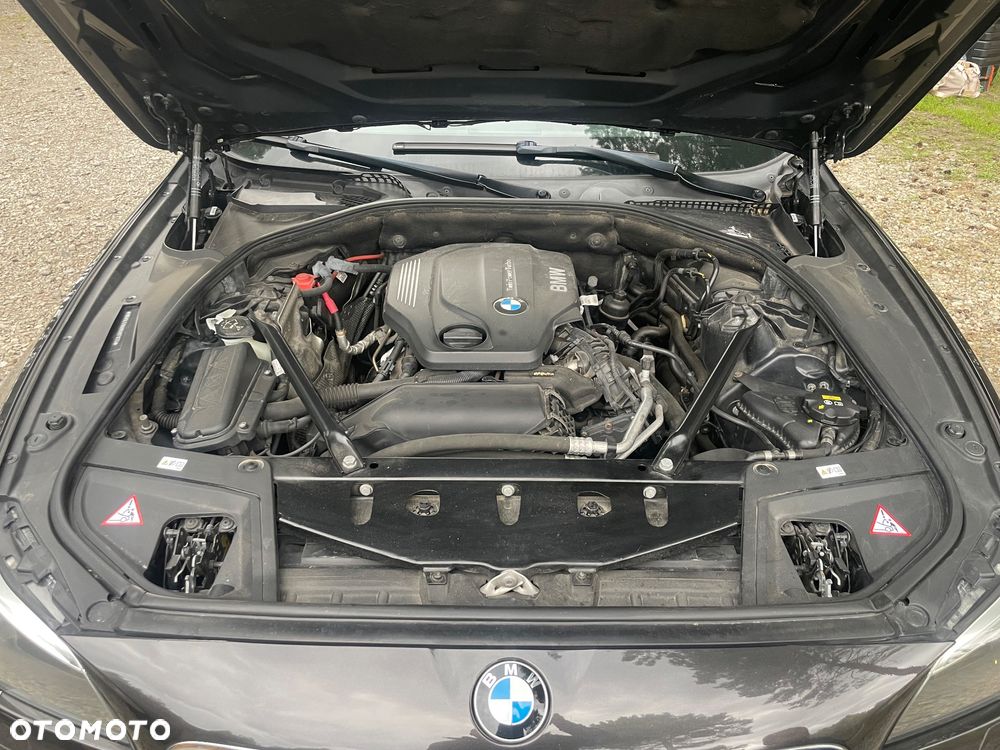 BMW Seria 5 520d xDrive Luxury Line - 18