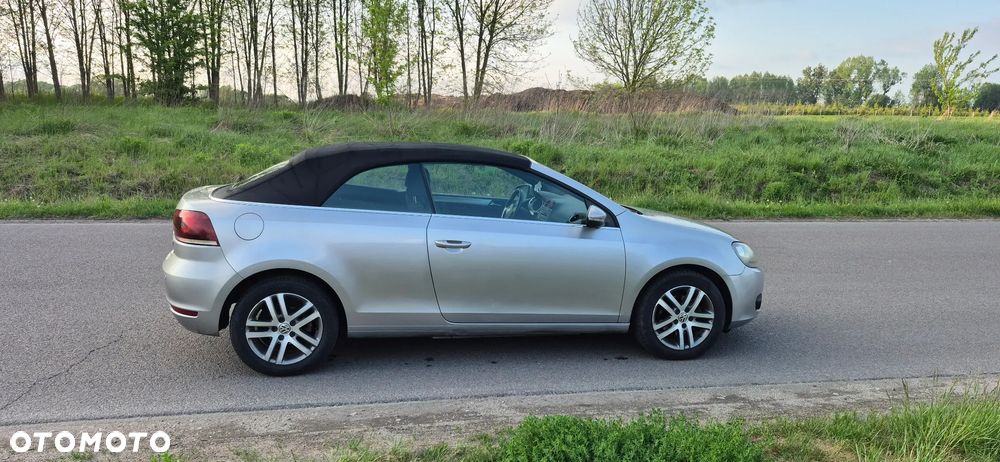Volkswagen Golf 1.6 TDI DPF Highline - 8