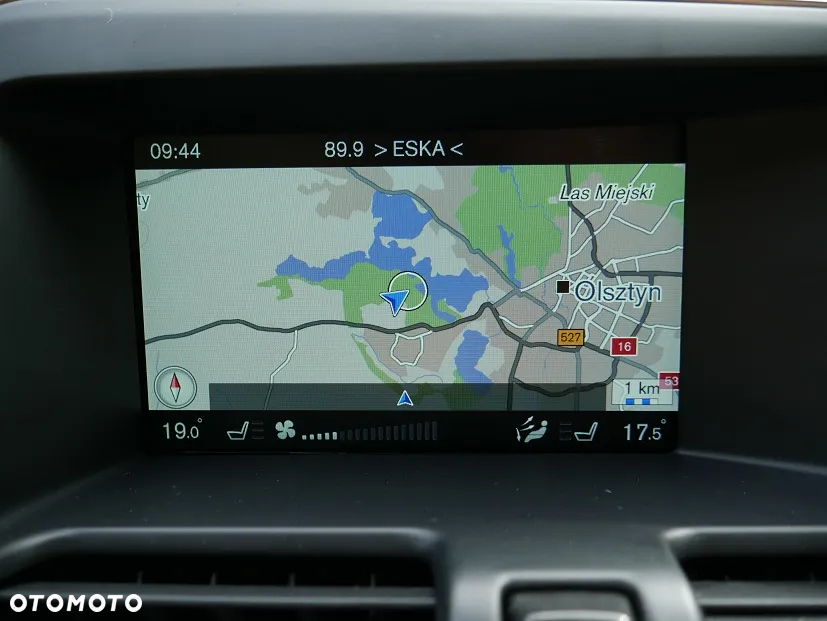 Volvo XC 60 D3 Geartronic Momentum - 19