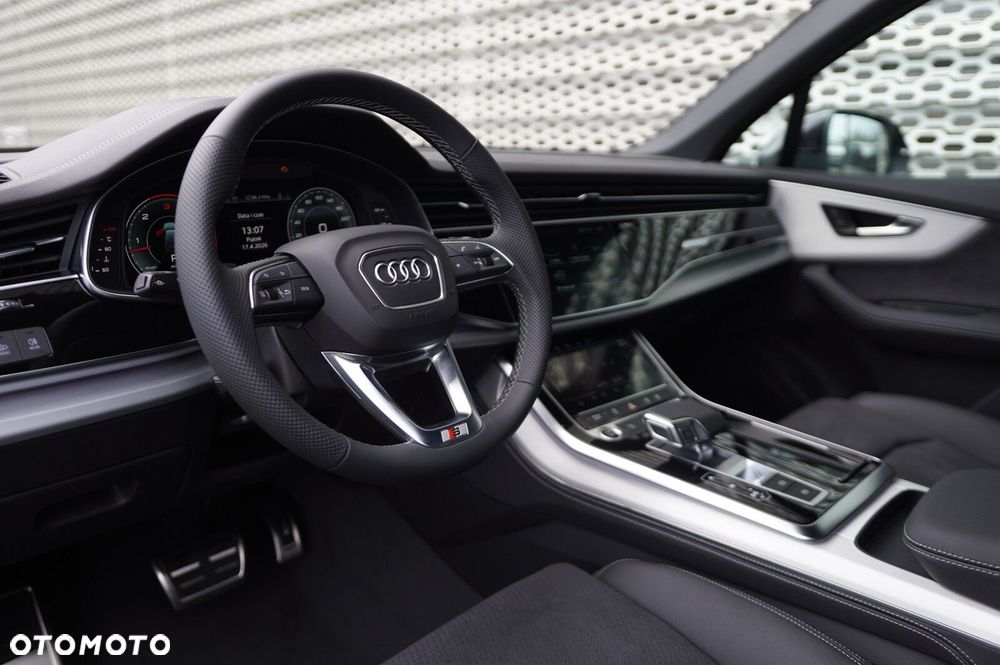 Audi Q7 - 13