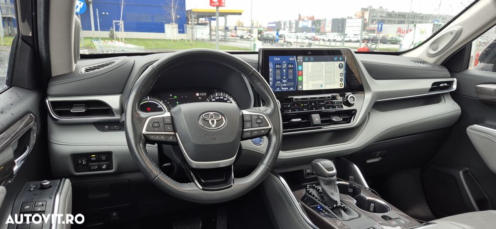 Toyota Highlander 2.5 L Hybrid Dynamic Force 248CP Luxury Pearly - 12