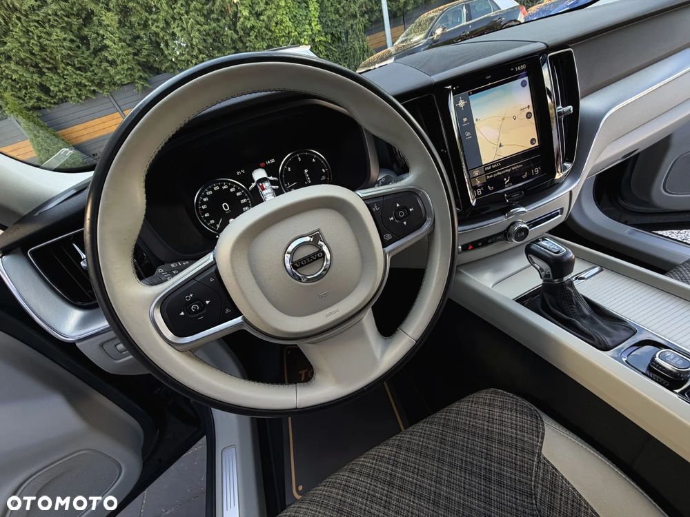 Volvo XC 60 D4 AWD Inscription - 30