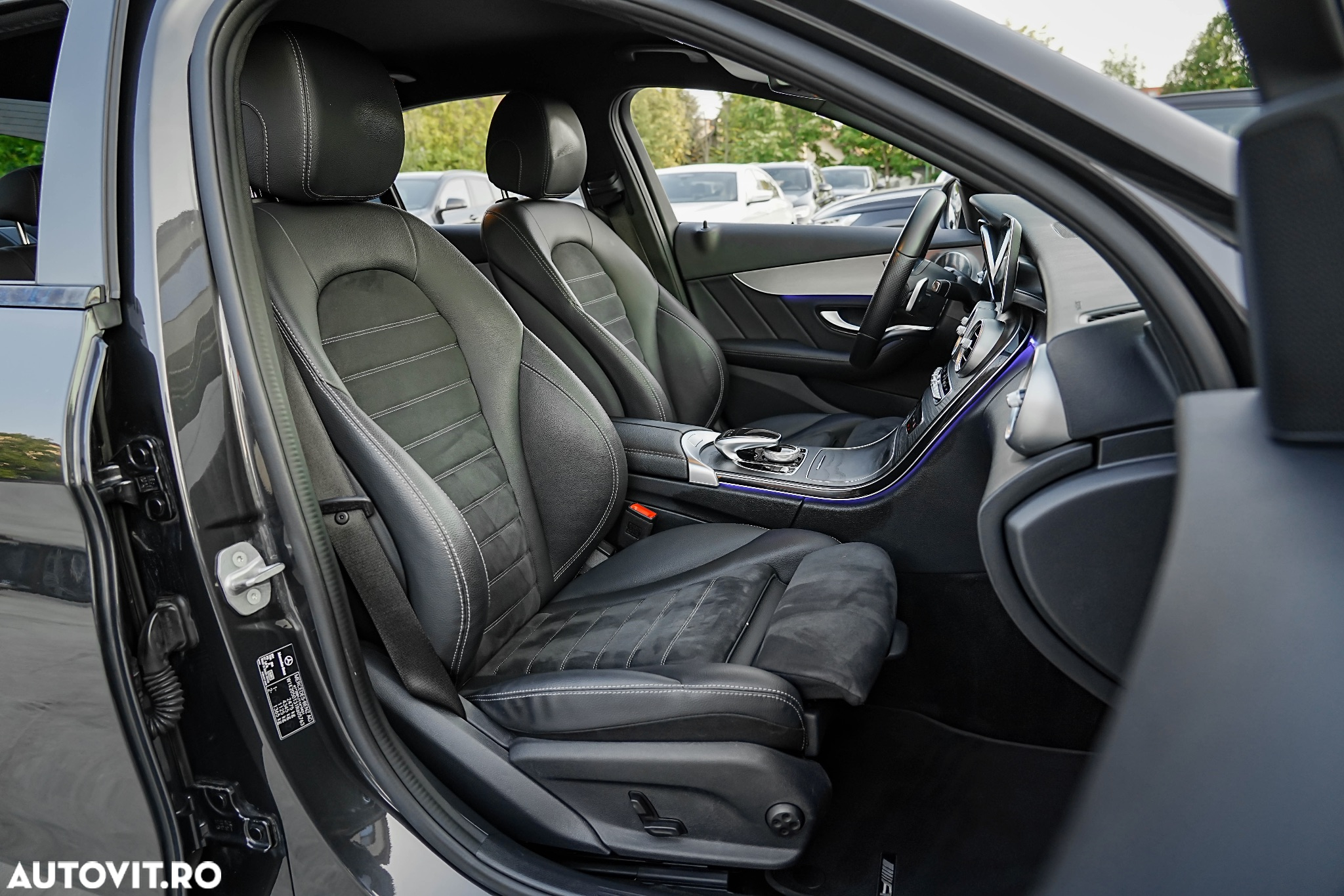 Mercedes-Benz C 300 de 9G-TRONIC AMG Line - 23