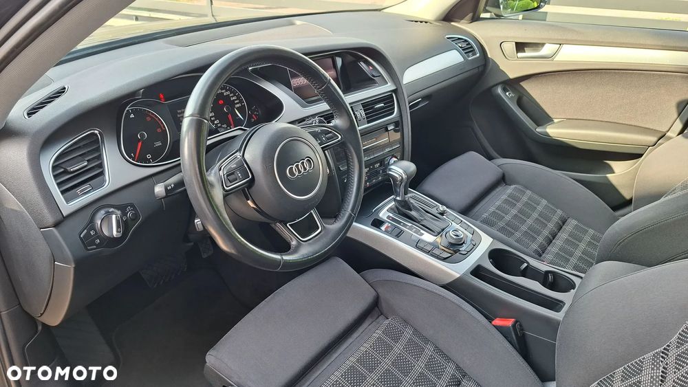 Audi A4 Avant - 11