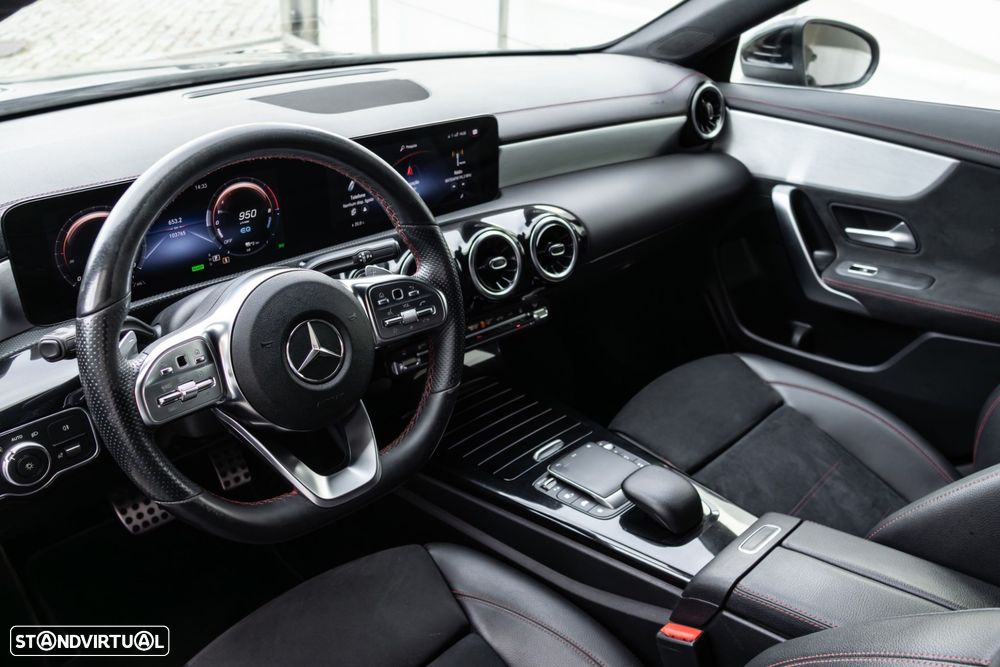 Mercedes-Benz CLA 250 e AMG Line - 25