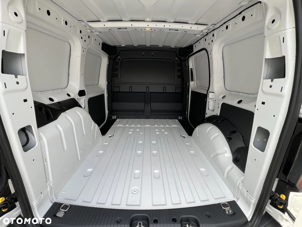 Volkswagen Caddy - 8