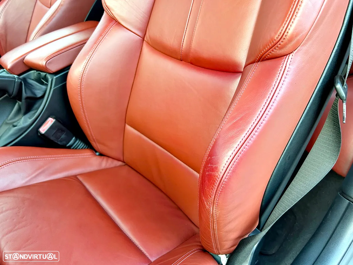 BMW M3 Auto - 11