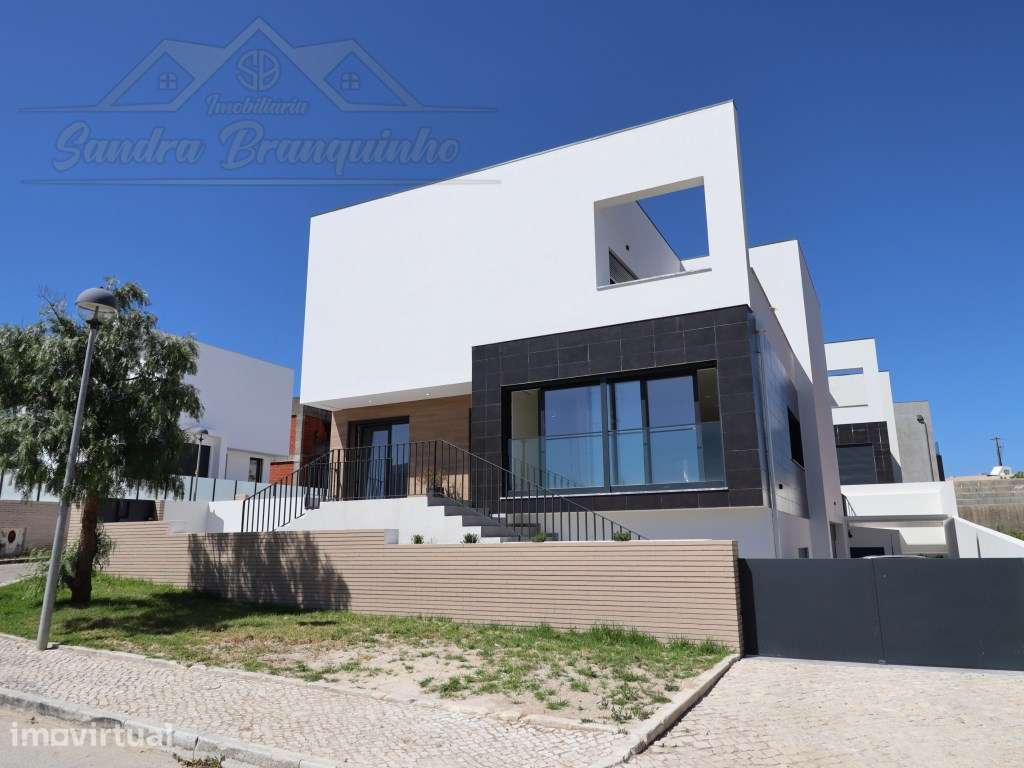 Moradia T5(NOVA) com Piscina - Grande imagem: 4/56