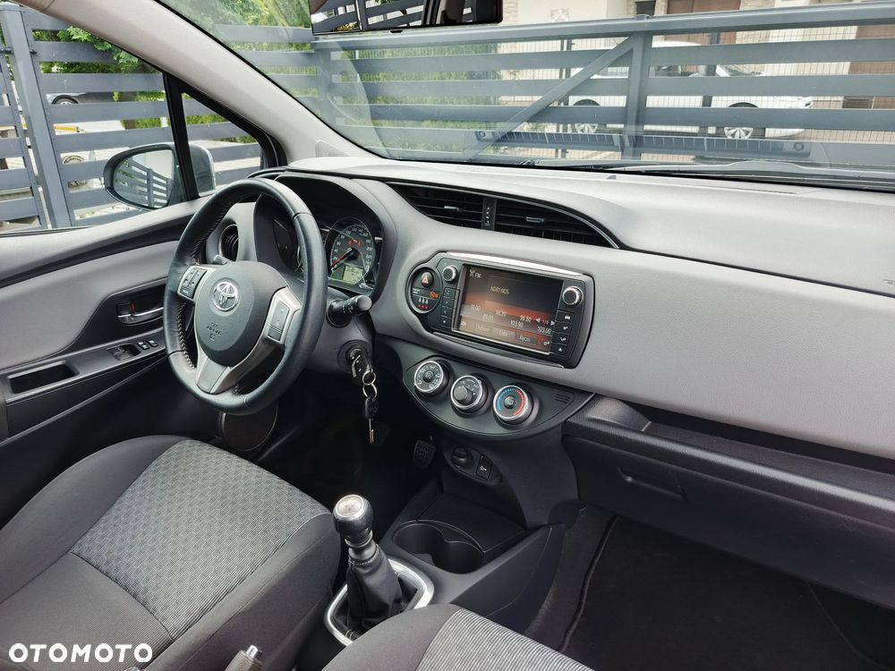 Toyota Yaris 1.33 Dynamic EU6 - 16