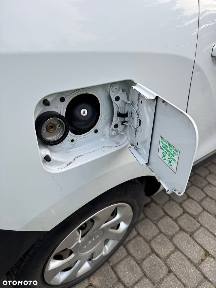 Dacia Lodgy 1.6 Ambiance - 23