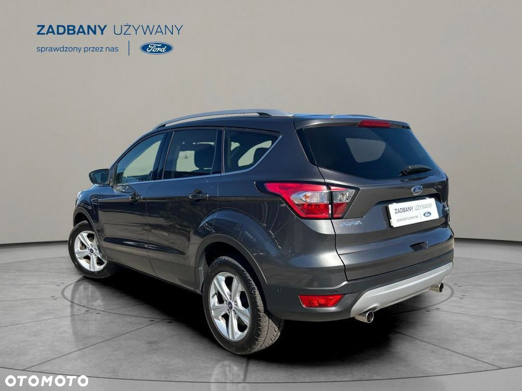 Ford Kuga 1.5 EcoBoost 2x4 Titanium - 6