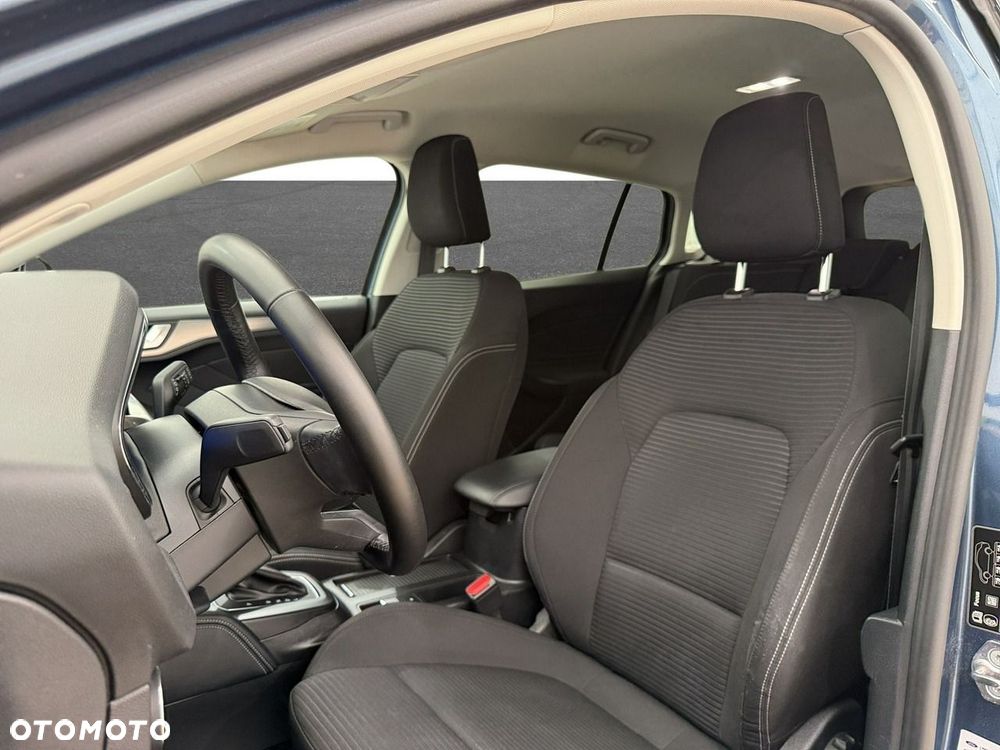 Ford Focus - 17