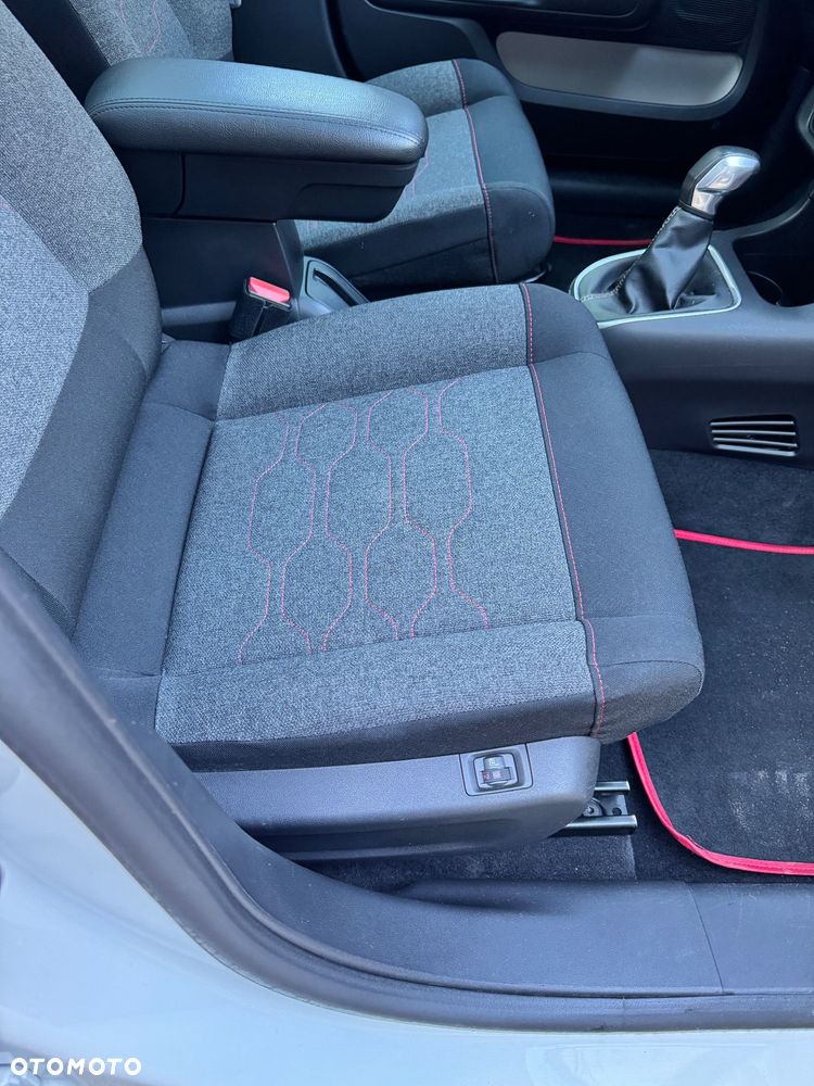 Citroën C3 1.2 PureTech Shine S&S - 7