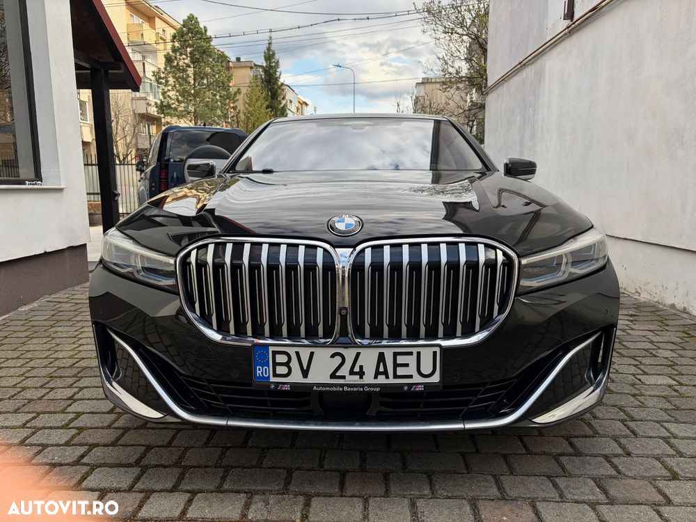 BMW Seria 7 745Le xDrive AT PHEV - 9