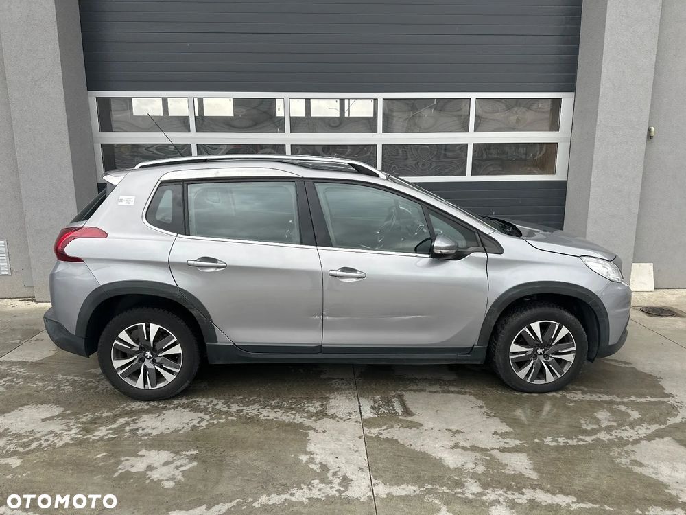 Peugeot 2008 1.6 BlueHDi Allure - 8