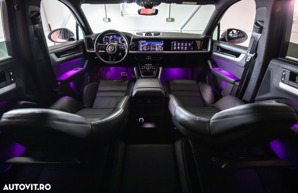 Porsche Cayenne Coupe - 10