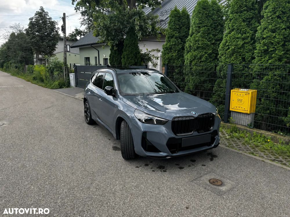 BMW X1 - 1