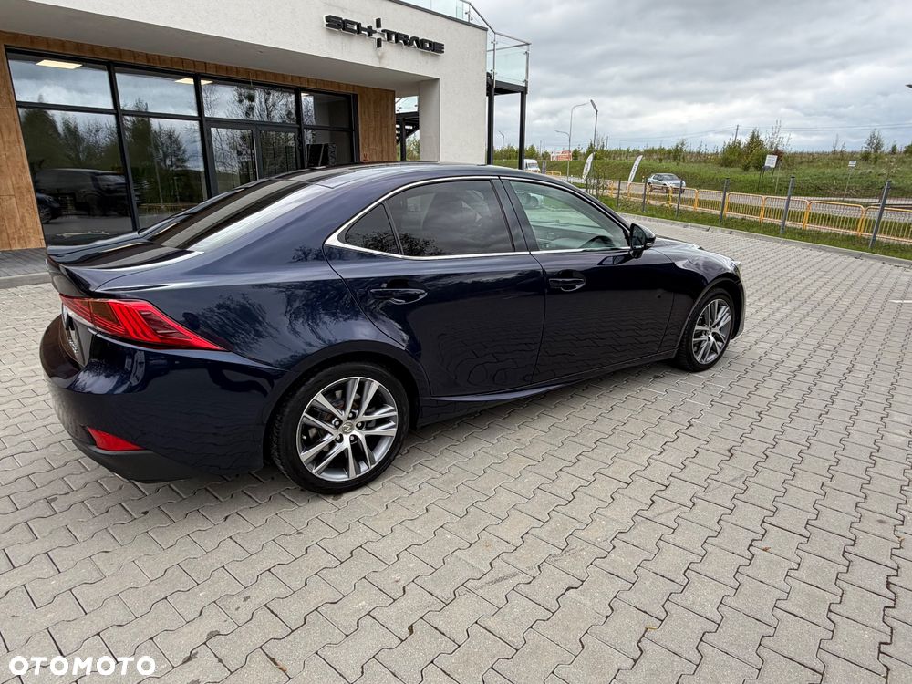 Lexus IS 200t / 300 Prestige - 7