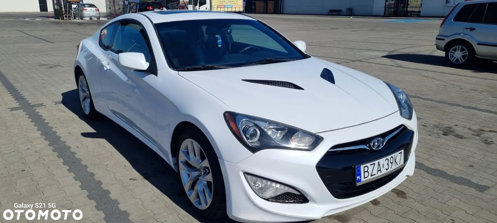 Hyundai Genesis Coupe - 1