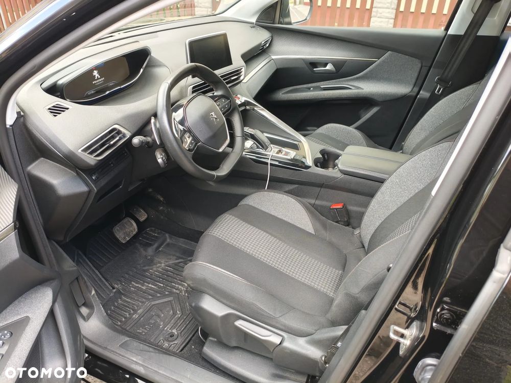 Peugeot 3008 1.5 BlueHDi Active S&S EAT8 - 12