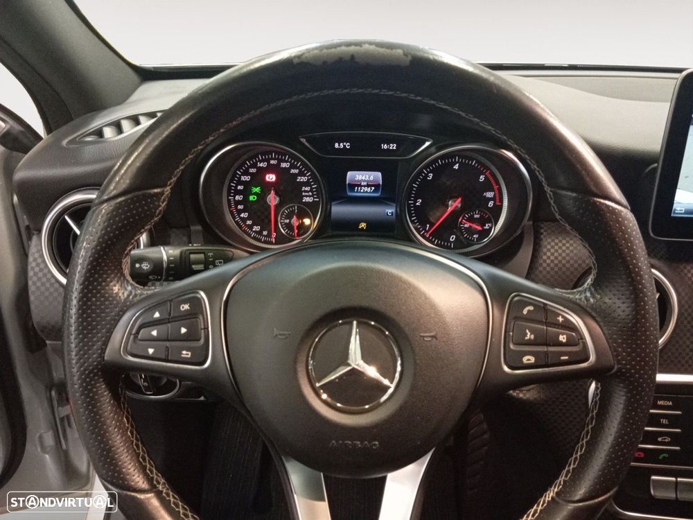 Mercedes-Benz A 180 Limousine - 12