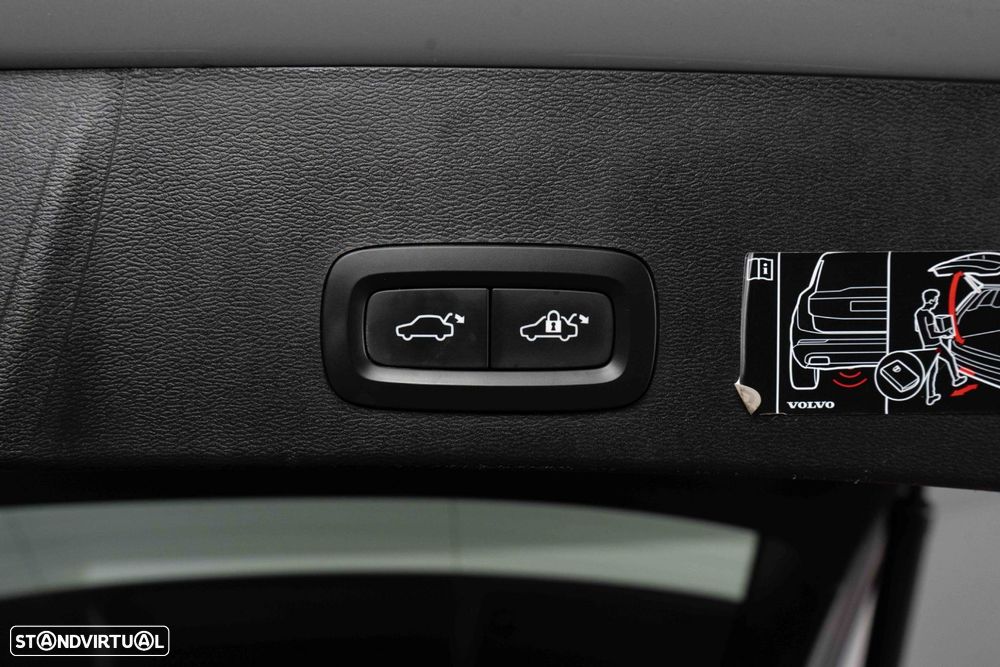 Volvo XC 40 1.5 T4 PHEV Inscription Expression - 24