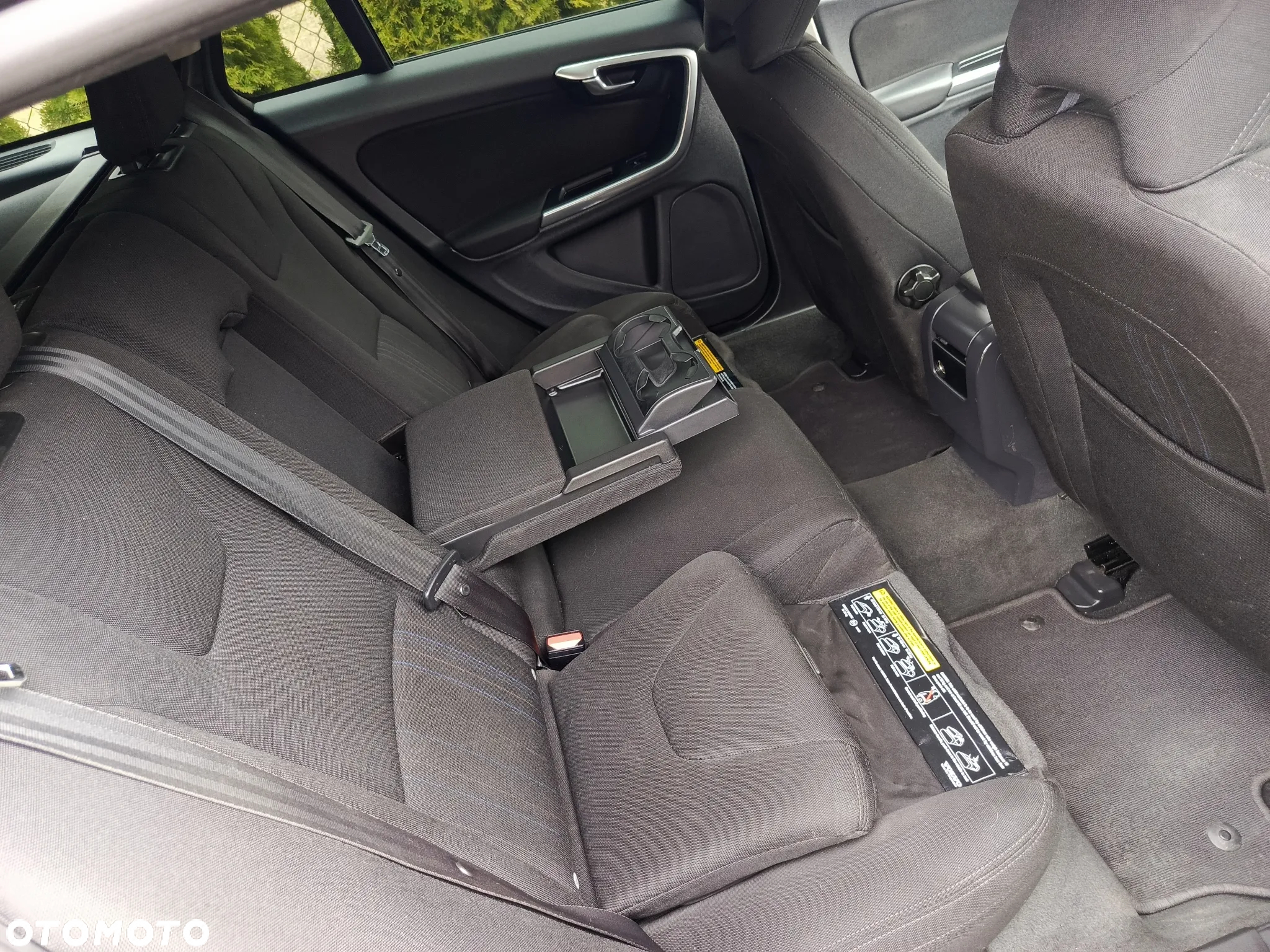 Volvo V60 DRIVe Summum - 8
