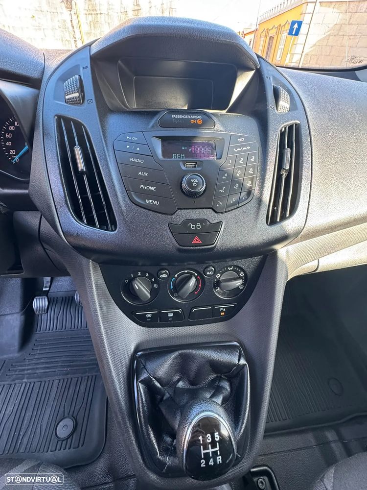Ford Transit Connect - 13