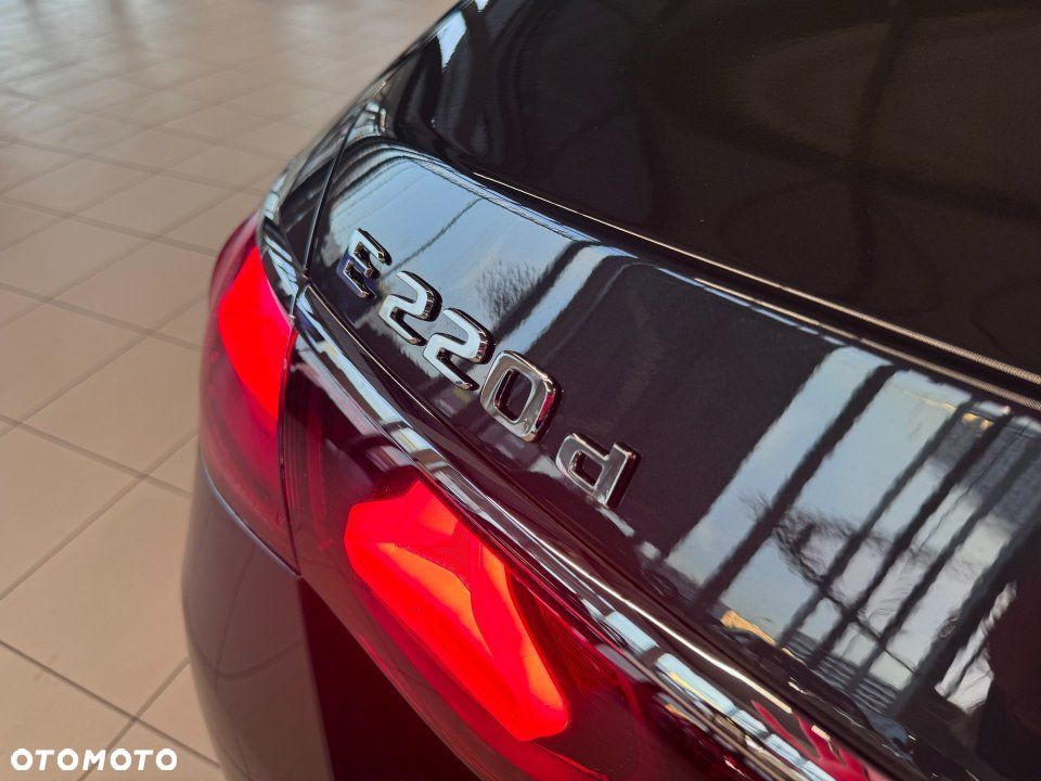 Mercedes-Benz Klasa E - 13